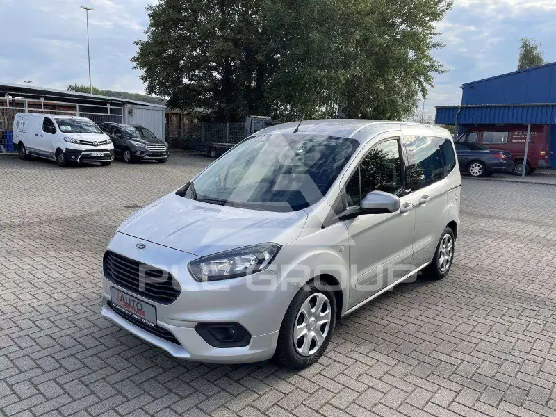 2018 Ford Tourneo