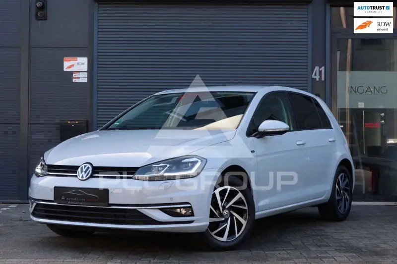 2018 Volkswagen GOLF