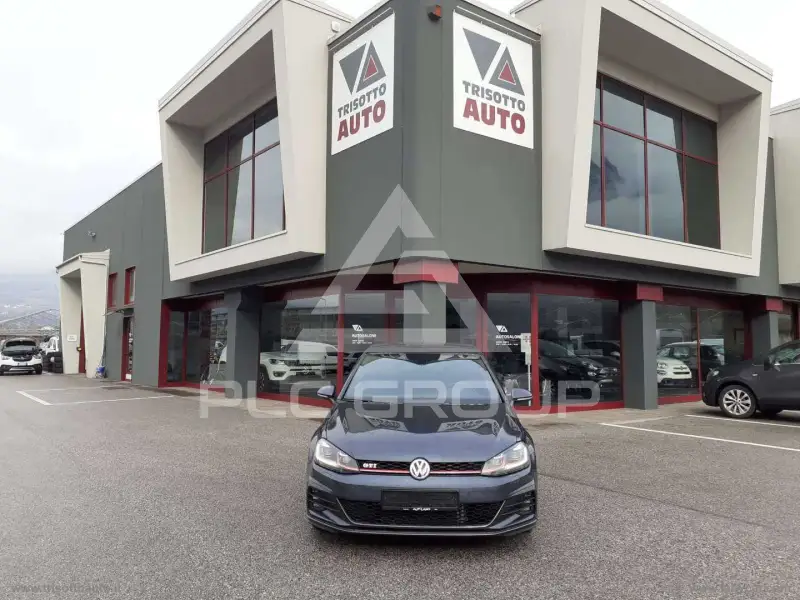 2018 Volkswagen GOLF
