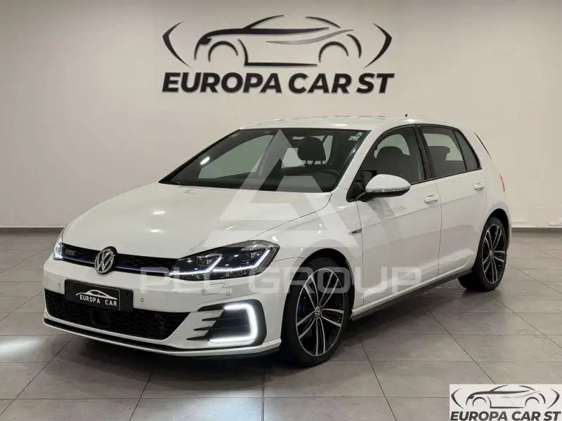 2018 Volkswagen GOLF