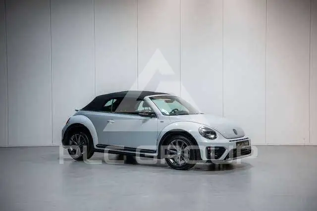 2018 Volkswagen BEETLE