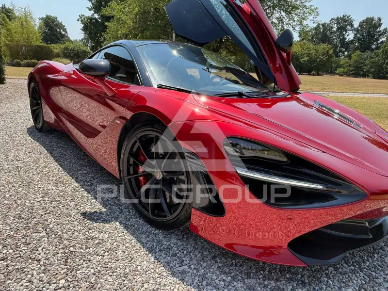 2018 McLaren 720S