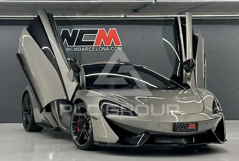 2018 McLaren 570GT