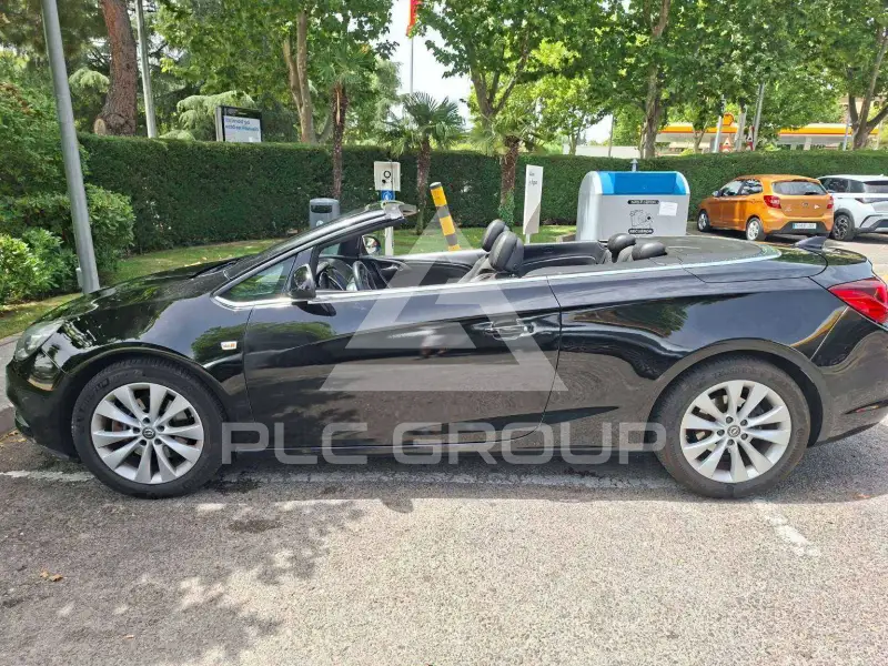 2018 Opel Cascada