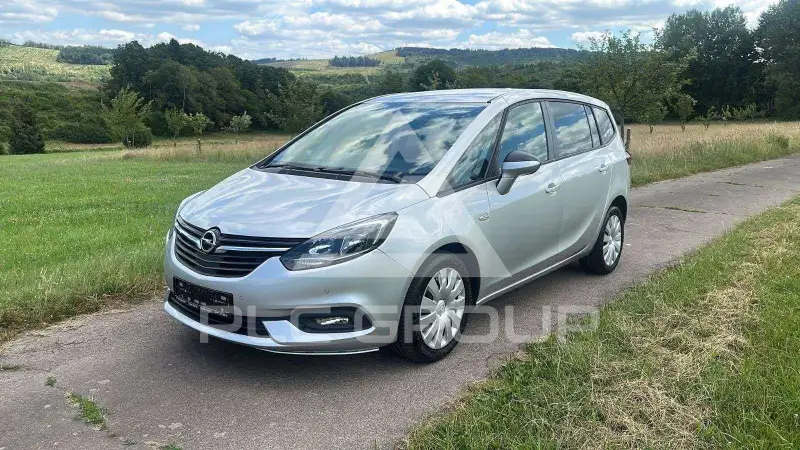 2018 Opel ZAFIRA