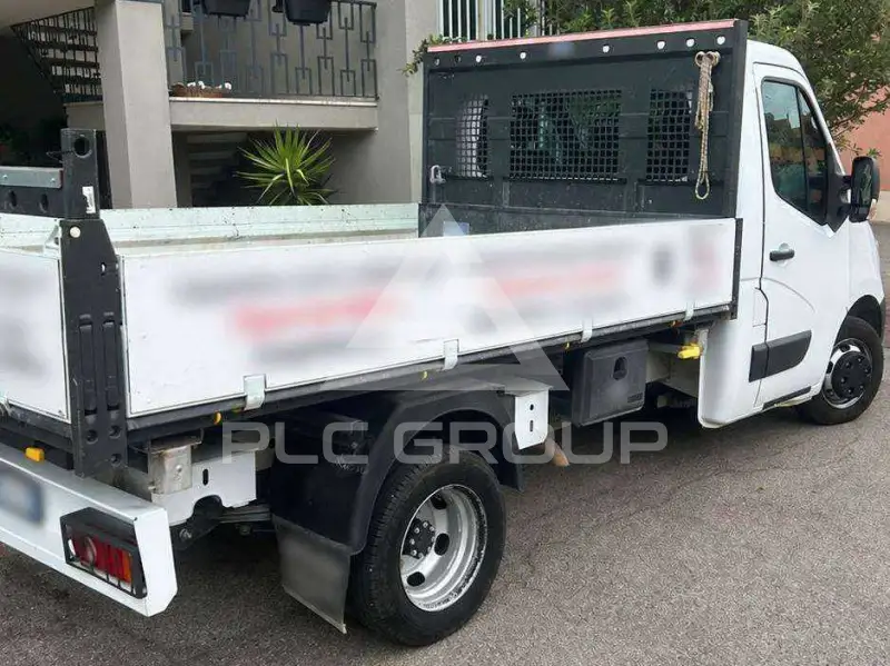 2018 Opel Movano