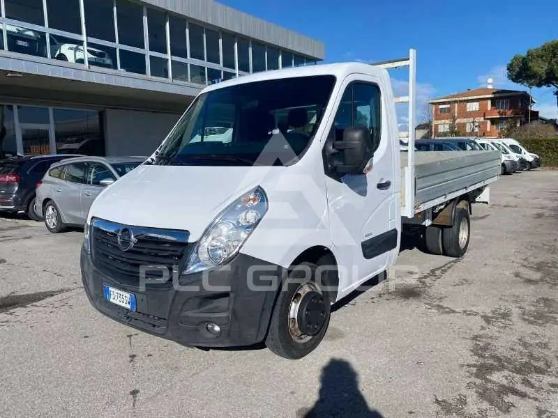 2018 Opel Movano