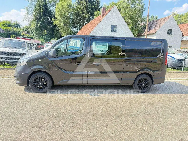 2019 Nissan NV 300