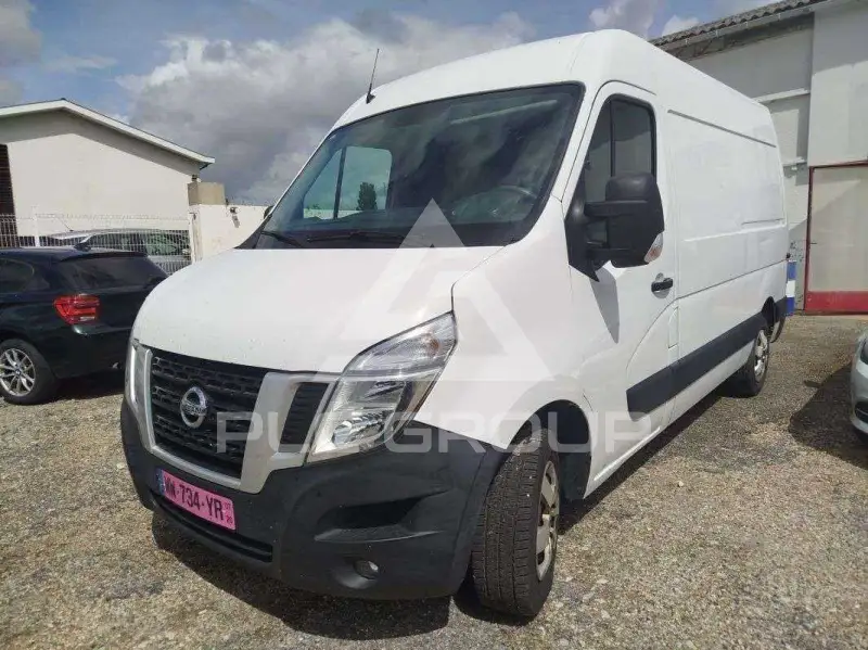 2019 Nissan NV 400