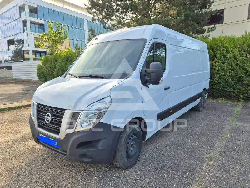 2019 Nissan NV 400
