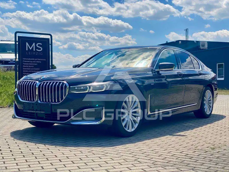 2019 BMW 740