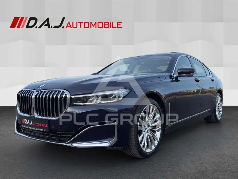 2019 BMW 740