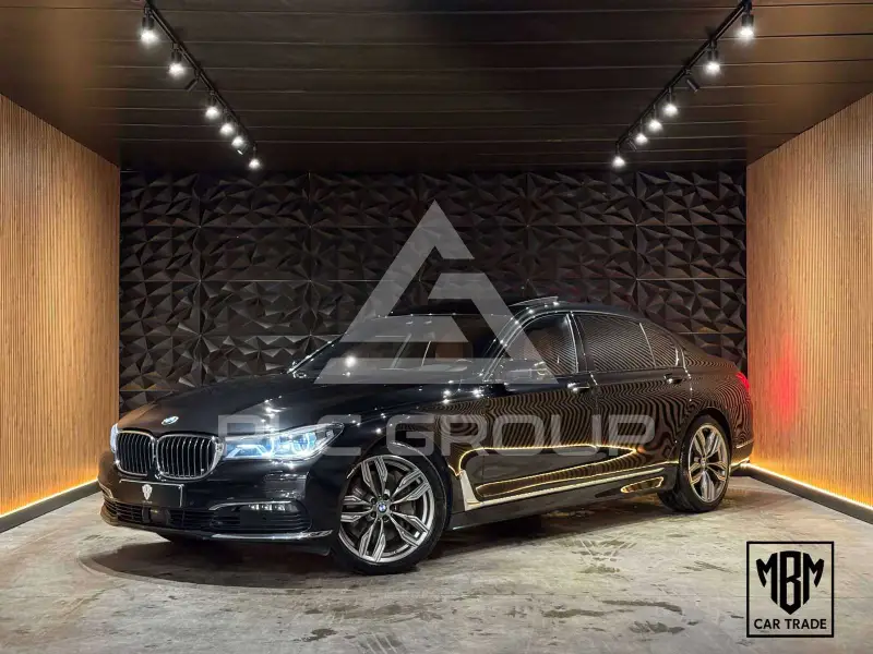 2019 BMW 750