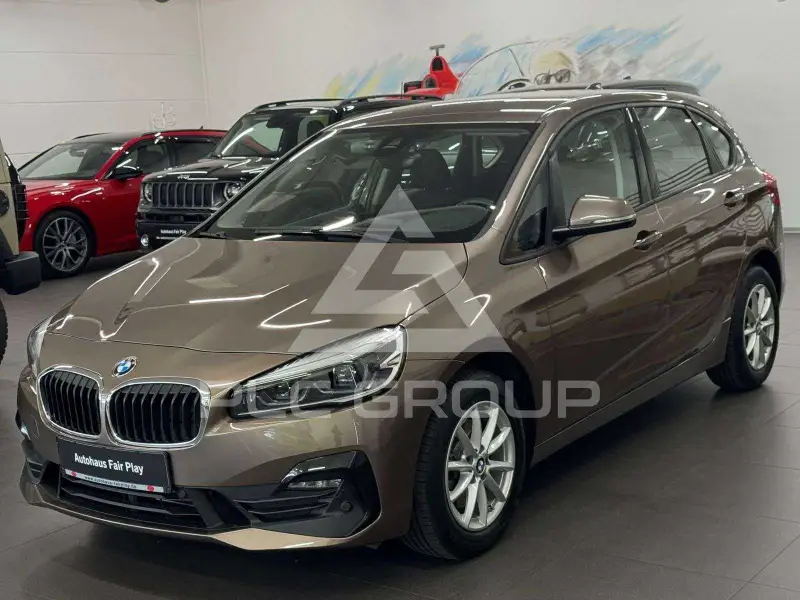 2019 BMW 220