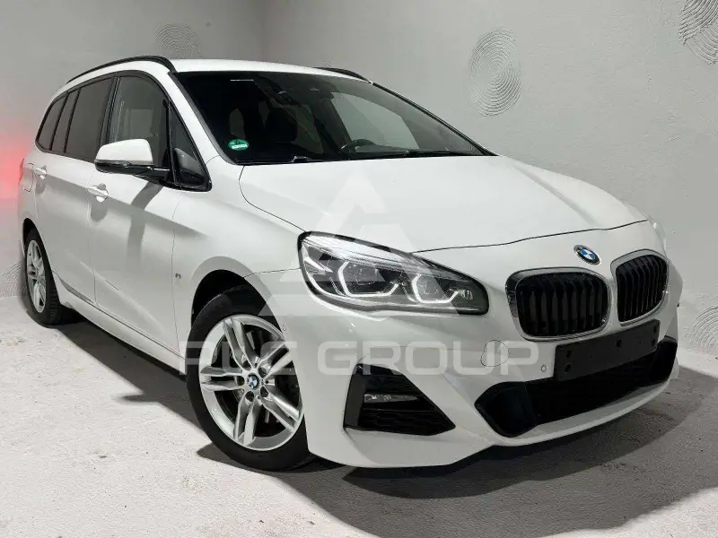 2019 BMW 220