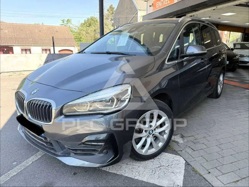 2019 BMW 220