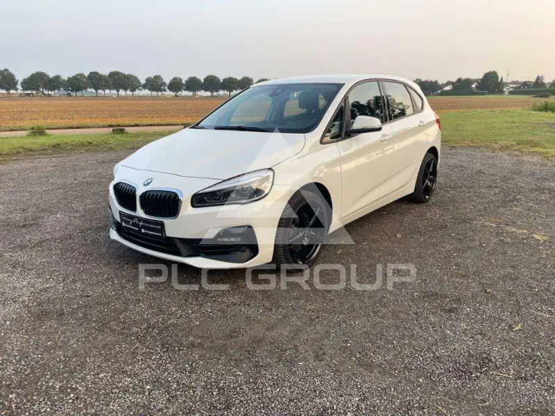 2019 BMW 220