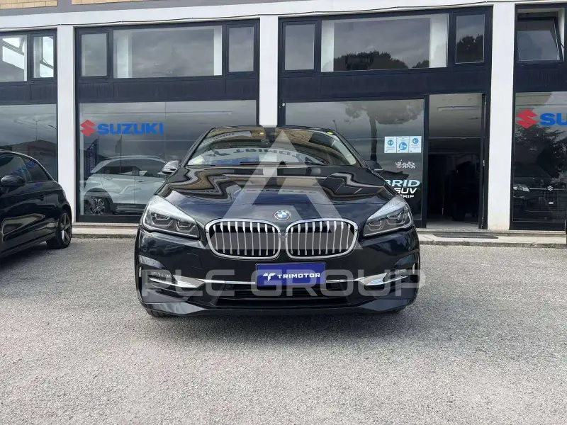 2019 BMW 216