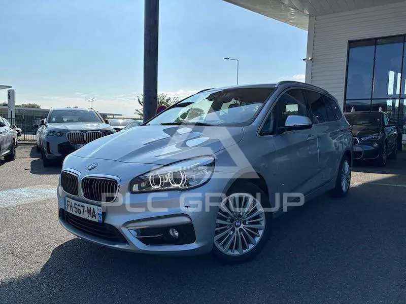 2019 BMW 216