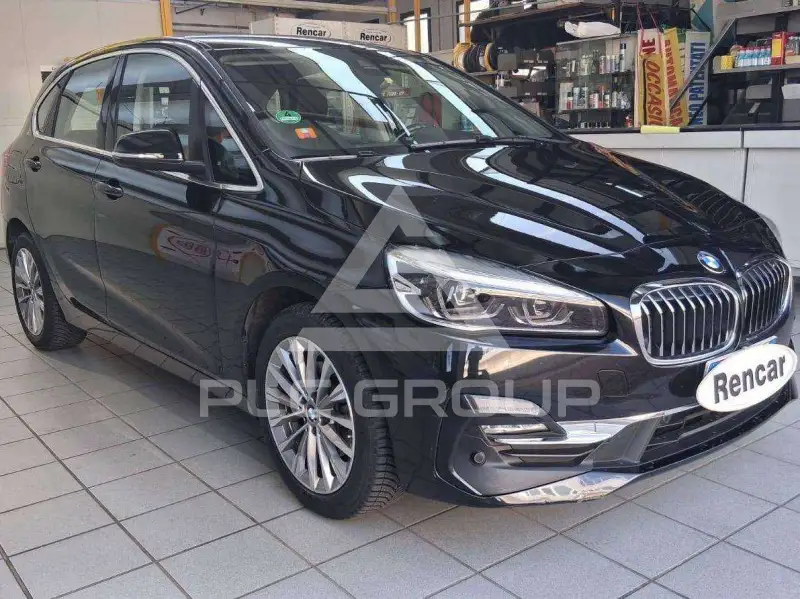 2019 BMW 216