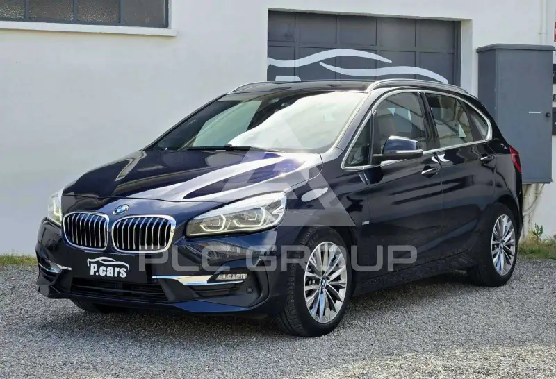 2019 BMW 216