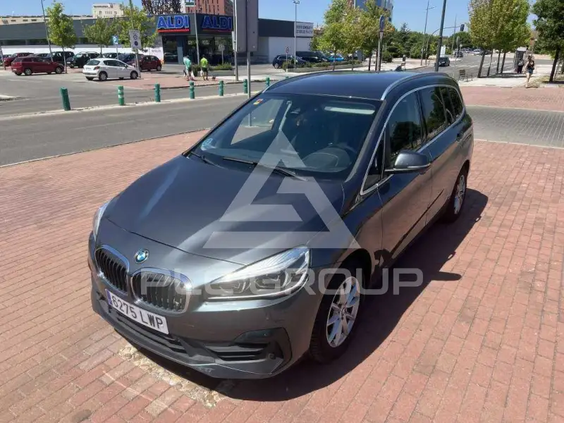 2019 BMW 216