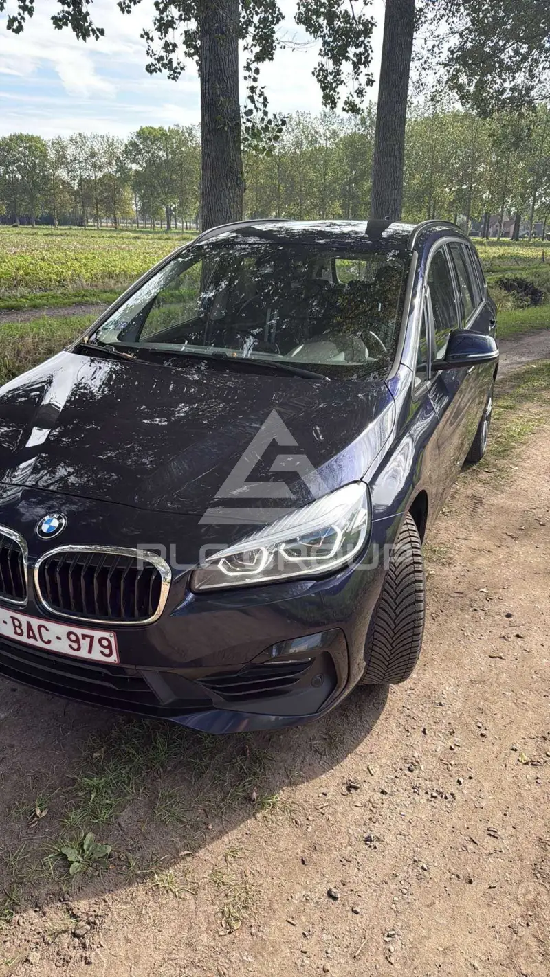 2019 BMW 216
