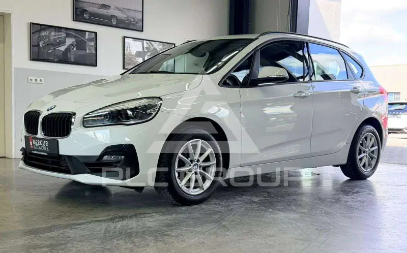 2019 BMW 216