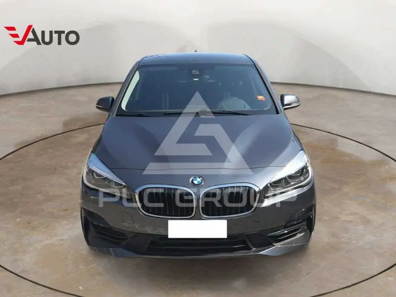 2019 BMW 216