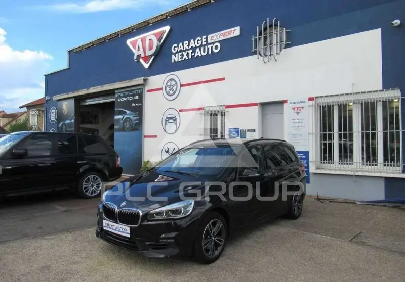 2019 BMW 216