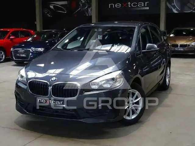 2019 BMW 216