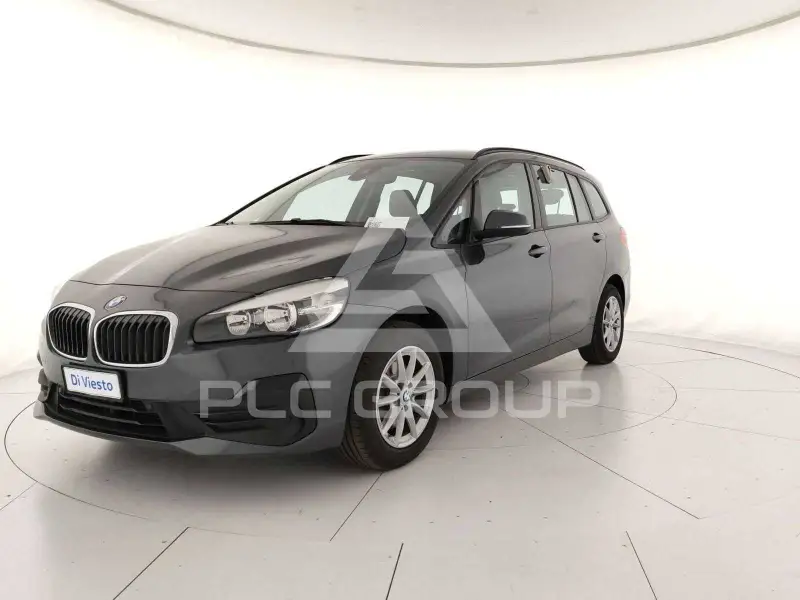 2019 BMW 216