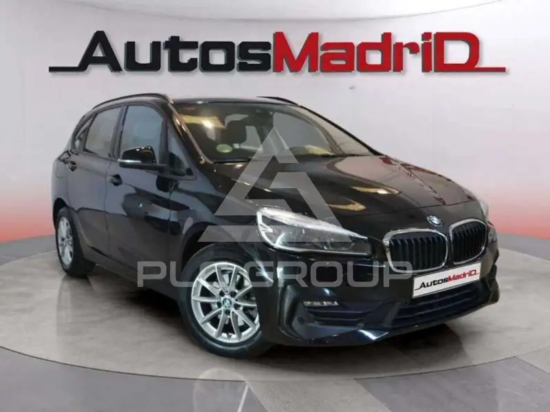 2019 BMW 216
