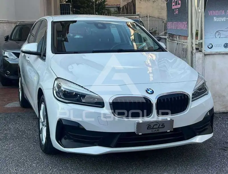 2019 BMW 216
