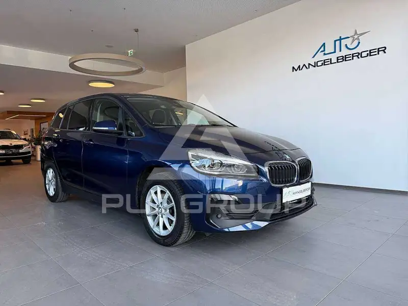 2019 BMW 216