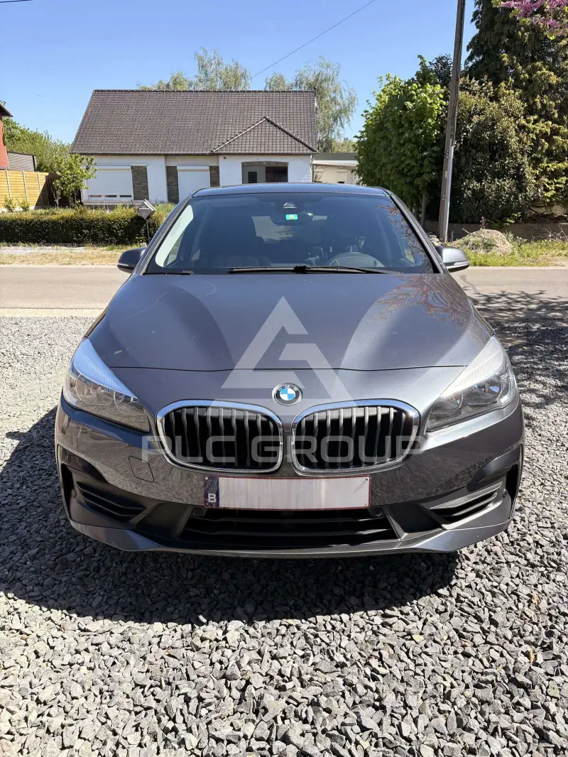 2019 BMW 216