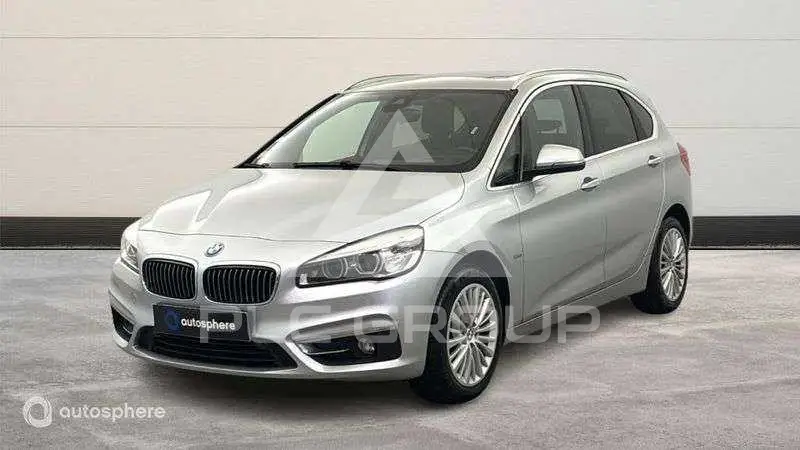 2019 BMW 216