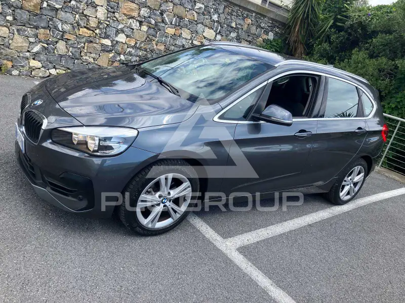 2019 BMW 216