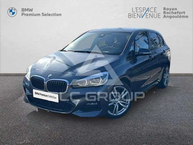 2019 BMW 216