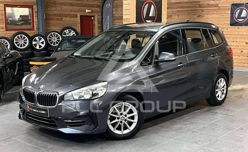 2019 BMW 216