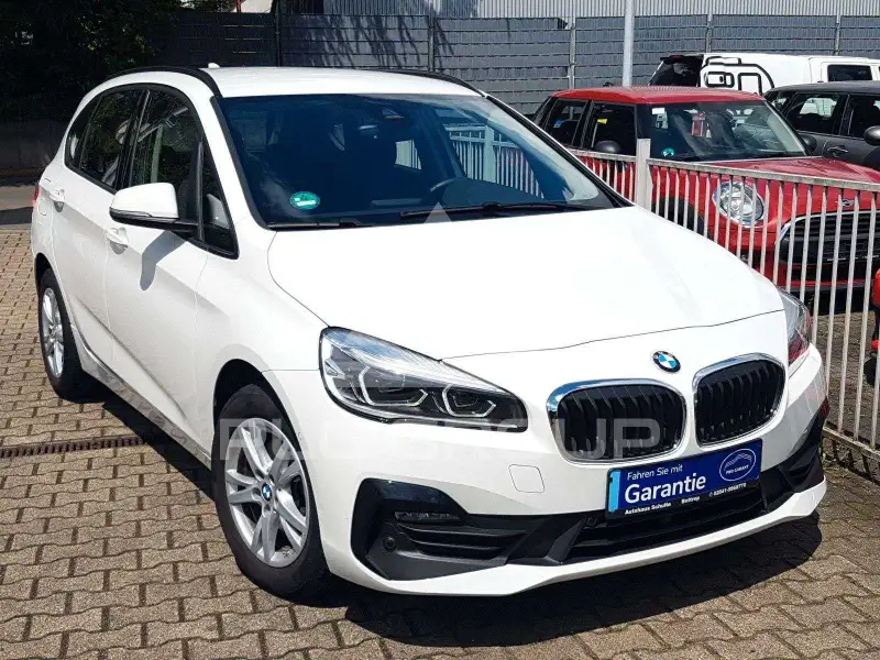 2019 BMW 216