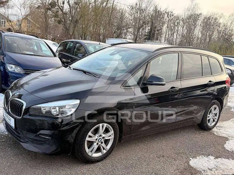 2019 BMW 216