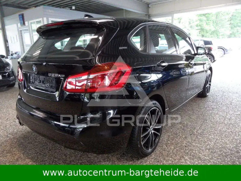 2019 BMW 225