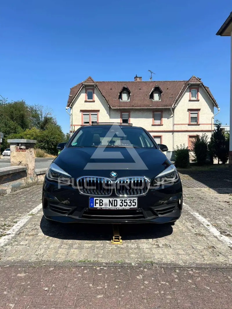 2019 BMW 225