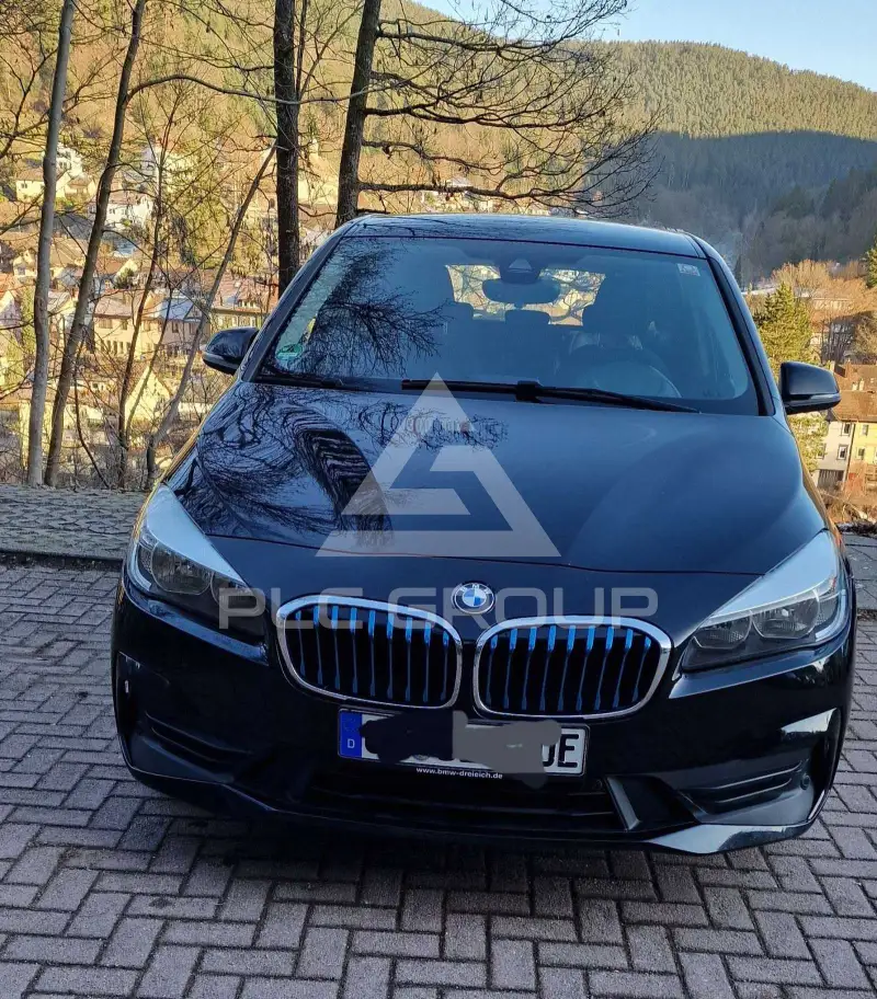 2019 BMW 225