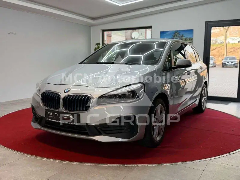 2019 BMW 225