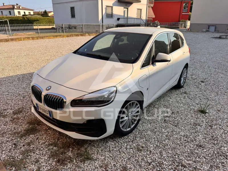 2019 BMW 225