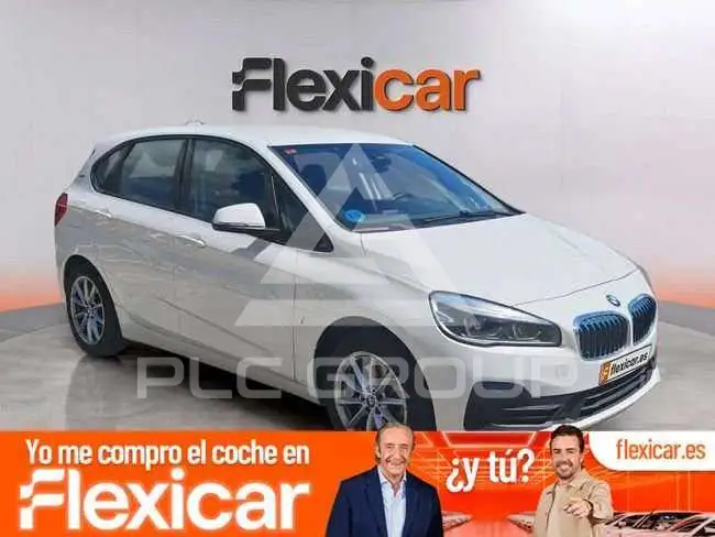 2019 BMW 225