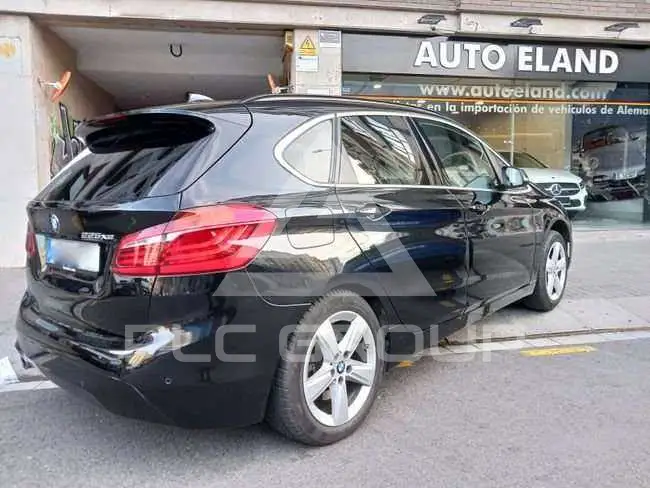 2019 BMW 225