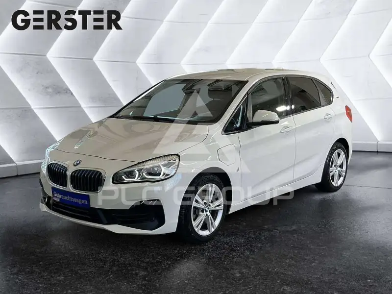 2019 BMW 225